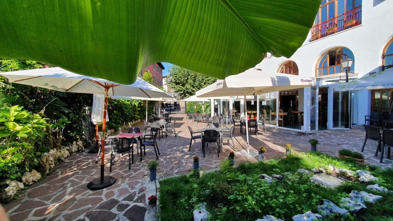 Hostal Ansonea Bera  Екстер'єр фото