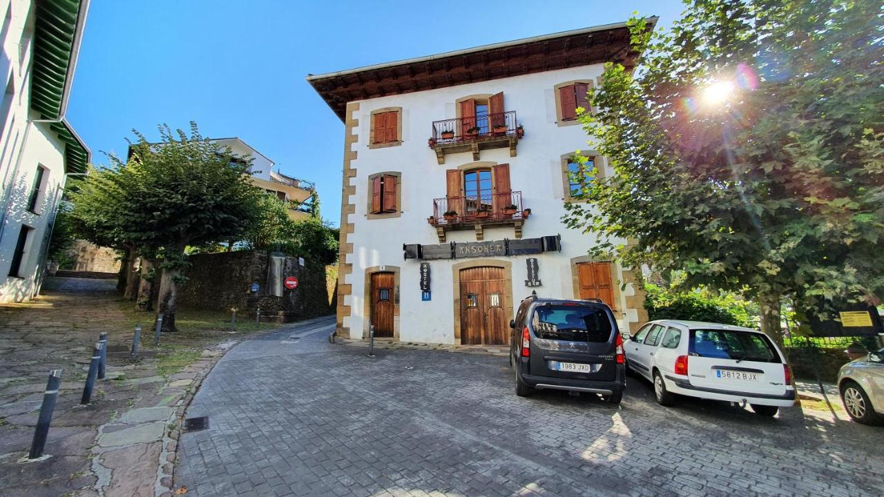 Hostal Ansonea Bera  Екстер'єр фото