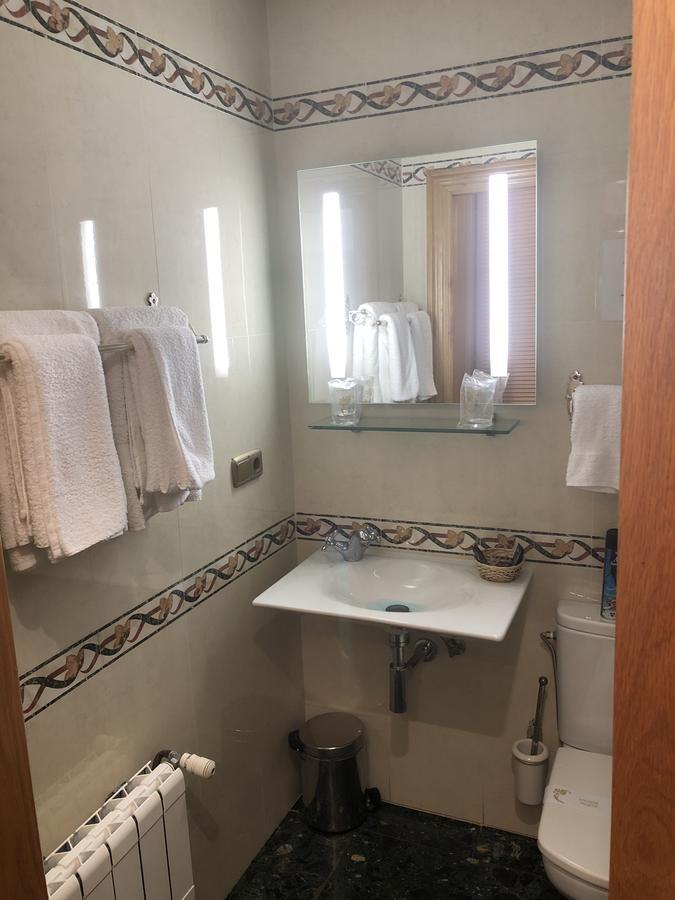 Hostal Ansonea Bera  Екстер'єр фото