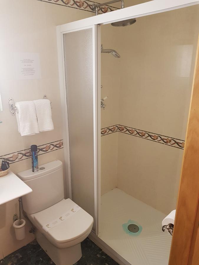 Hostal Ansonea Bera  Екстер'єр фото